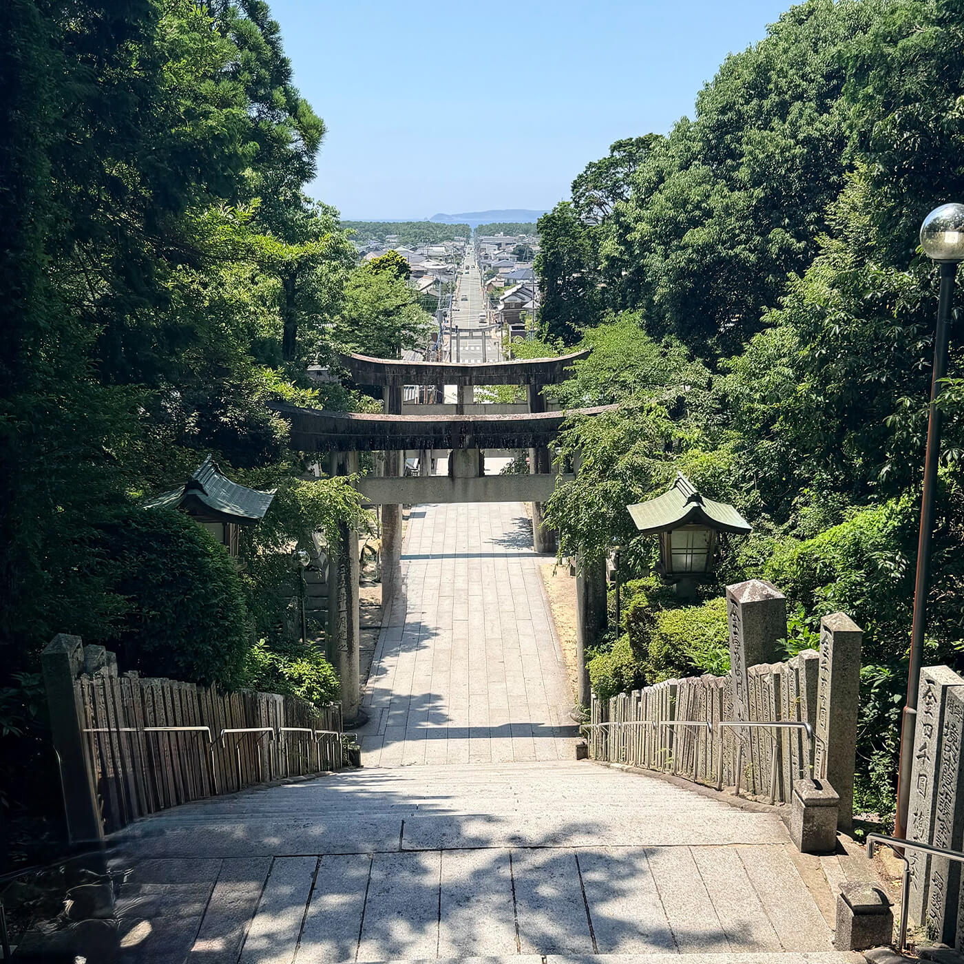 宮地嶽神社 光の道